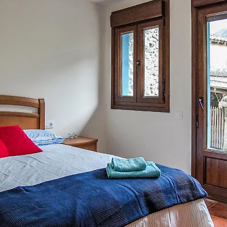 6 Bedroom Beautiful In * Llanes
